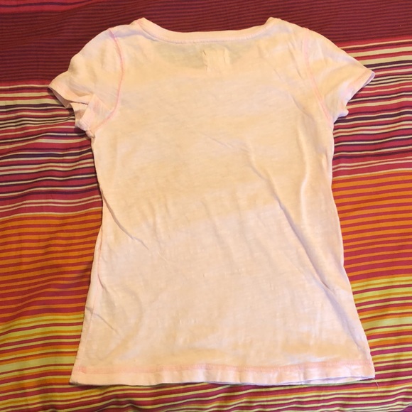 Pretty pink shirt with drawings SIZE SMALL 10$ - Picture 2 of 4